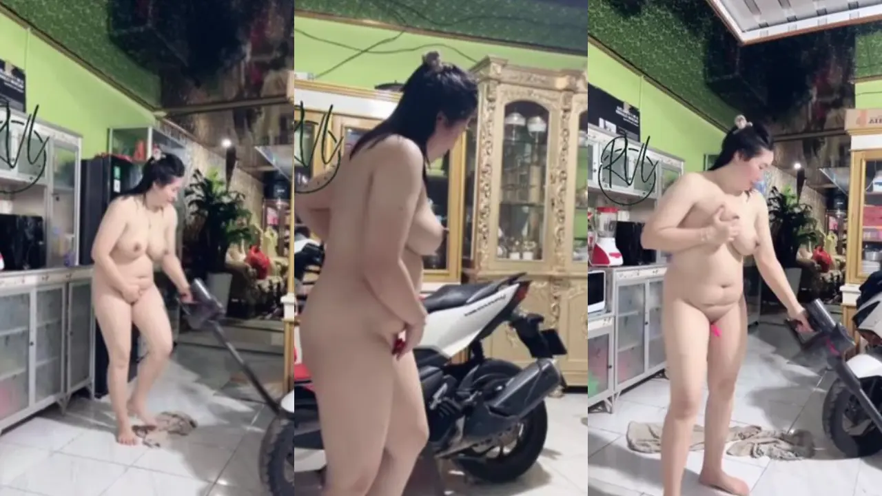 Tante Cici Didapur bugil siap2 Ngentot
