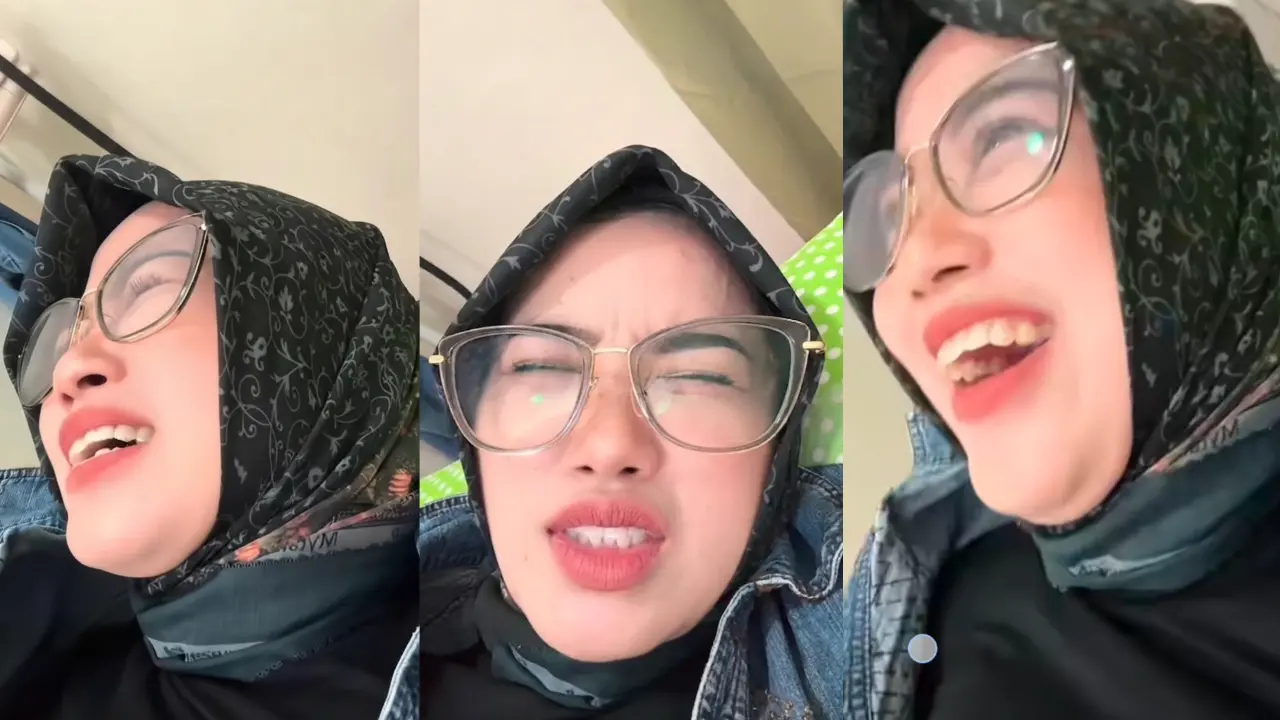 Di WOT Cewek hijab sampai klimaks banget + Crot Dalam