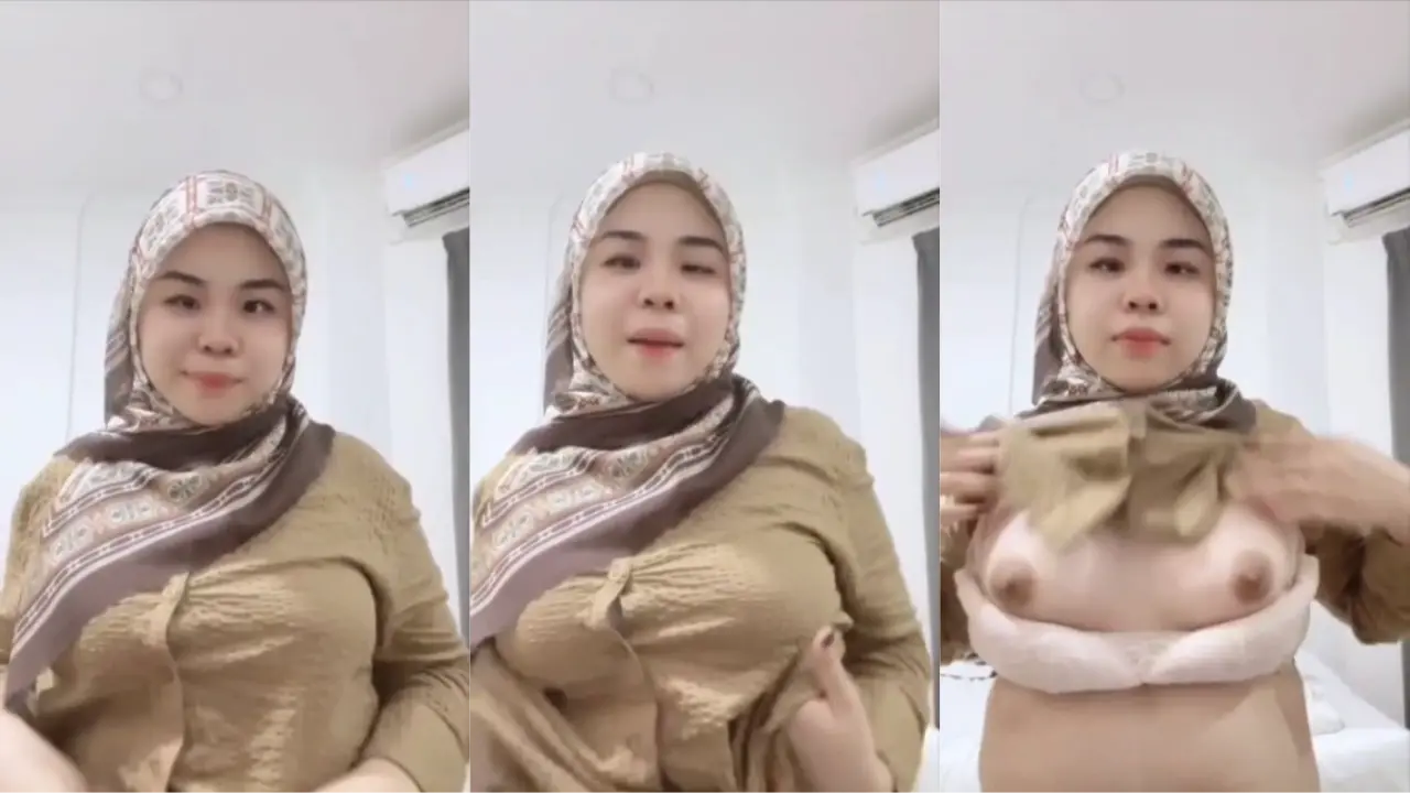 ®Bu guru jilbab pamer toket gede