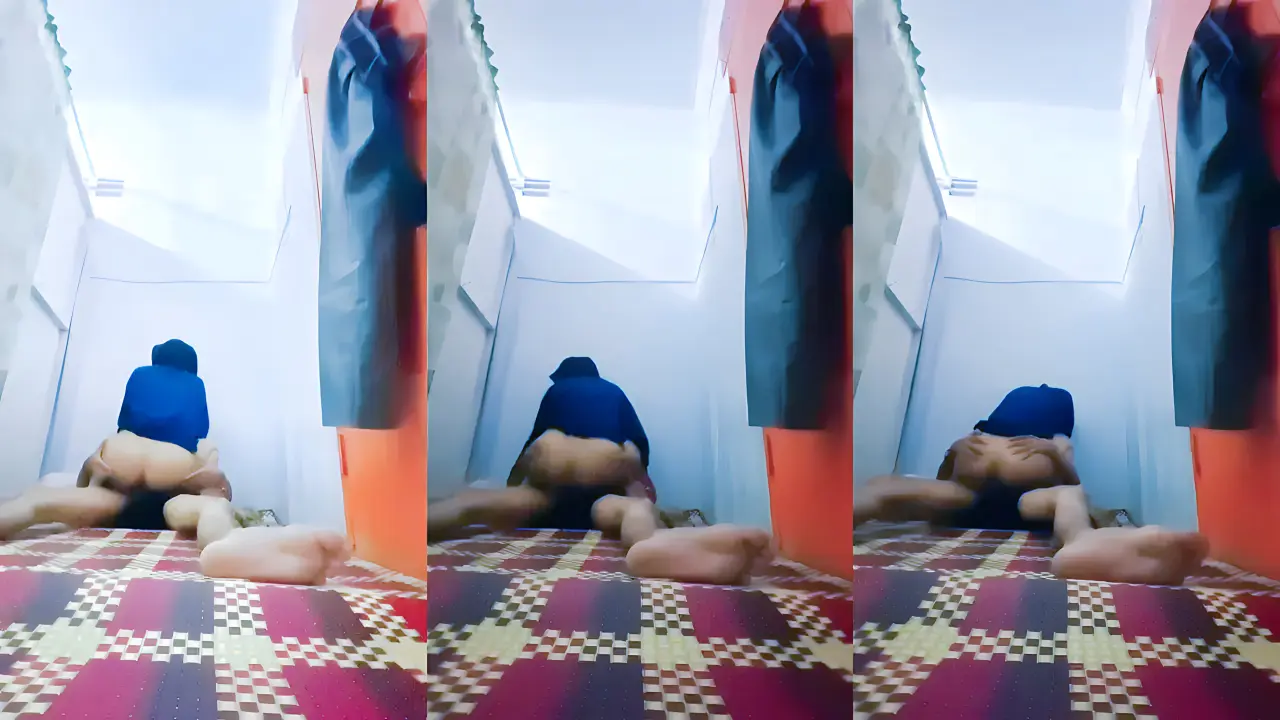 ngewek di tempat musola sepi